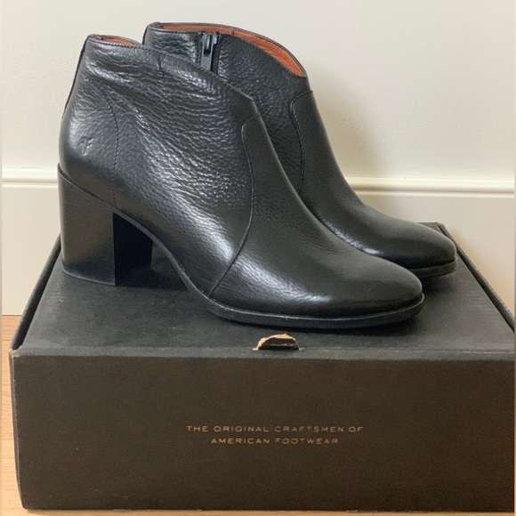 Frye Nora Zip Short Boots Size 8 - Picture 1 of 8